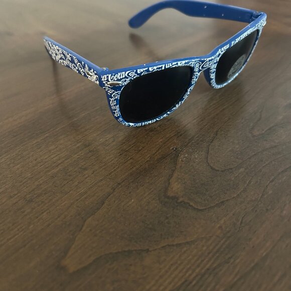 Vintage Coca Cola Sunglasses - Picture 2 of 2